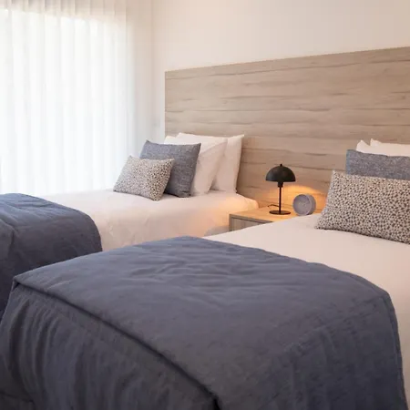 Sunset Waves - By Sch Lägenhet Nazaré