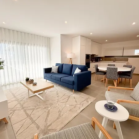 Sunset Waves - By Sch Lägenhet Nazaré