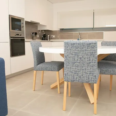 Sunset Waves - By Sch Lägenhet Nazaré